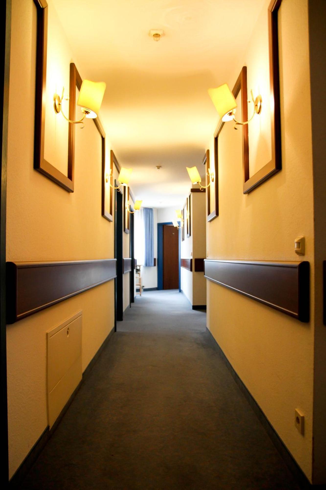Hotel Garni Italia Бюхль Экстерьер фото
